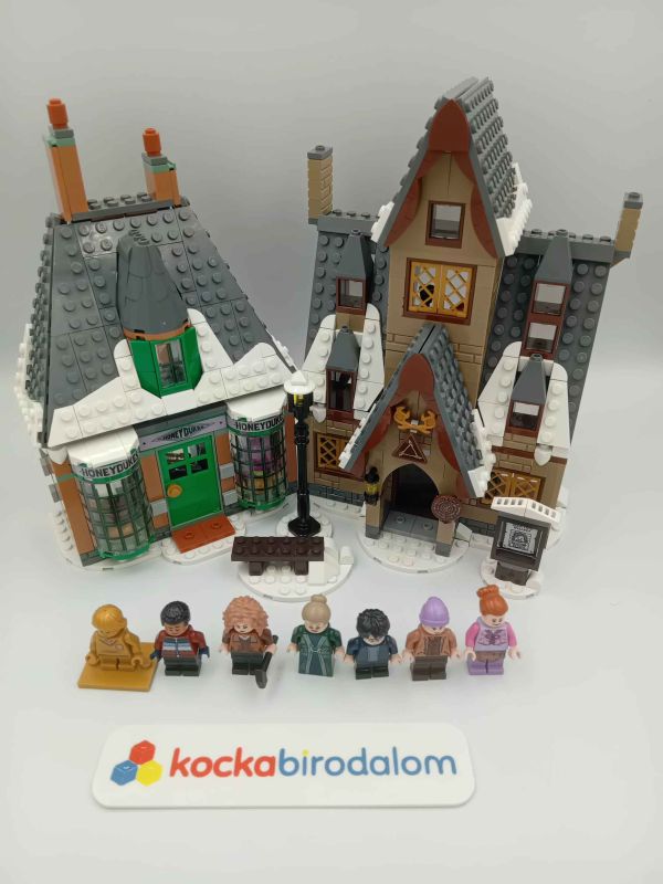 LEGO Harry Potter - Látogatás Roxmorts faluban - 76388