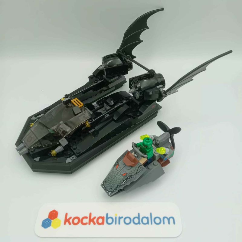 LEGO Super Heroes - A Batboat: Hajsza Killer Croc után - 7780