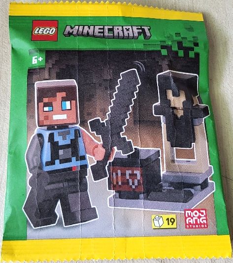 LEGO Minecraft - Blacksmith with Netherite Armor paper bag - L0002250